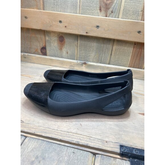 W7 US7 Crocs Iconic  Sienna Shiny Flat Black Womens Comfort Slip On Shoes 203301 - Picture 5 of 6